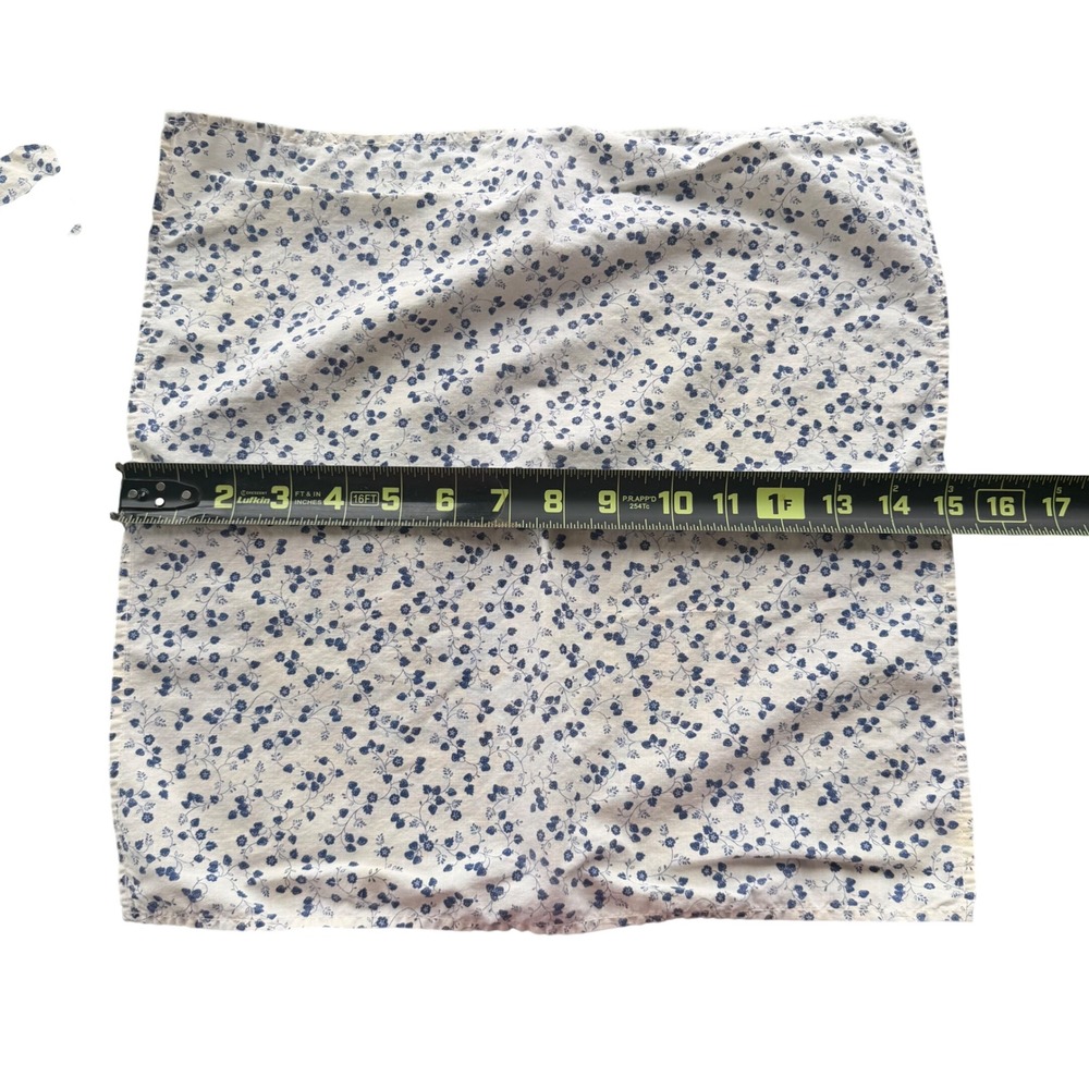 Vintage Cottagecore Napkins Cream Blue Floral Strawberry Farmhouse Linens Set 4